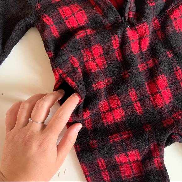 [2/25$] Gap Winter Fleece Romper ❄️ - Picture 2 of 6